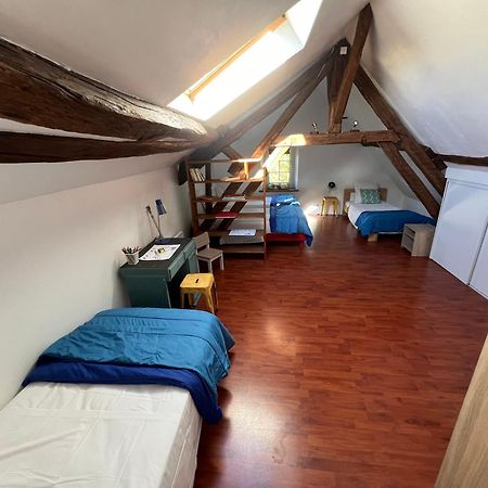 Bed and Breakfast Le Moulin De Corneil Mézilles Esterno foto