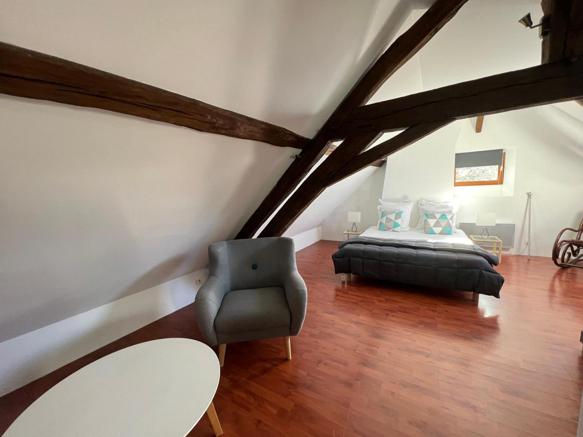 Bed and Breakfast Le Moulin De Corneil Mézilles Esterno foto